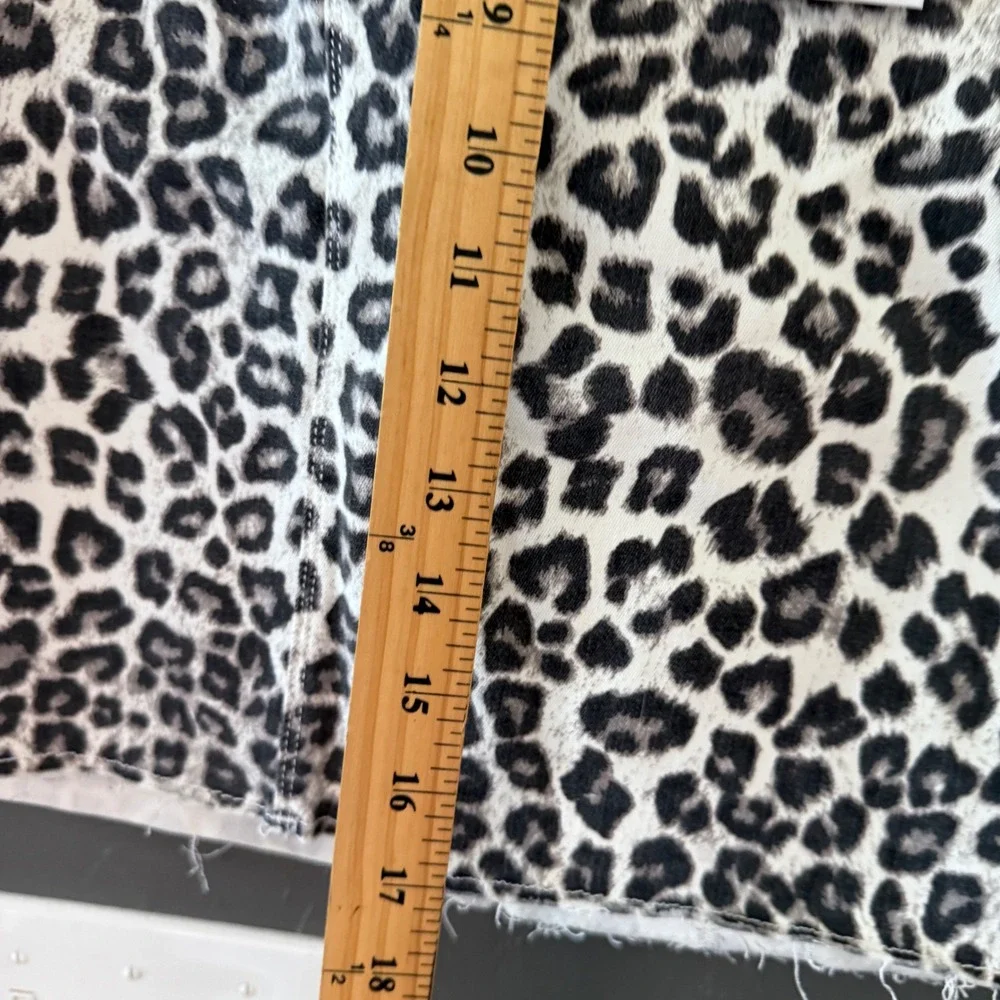Good American Leopard Print Denim Mini Skirt‎ Grey Black Raw Hem Plus Size 18